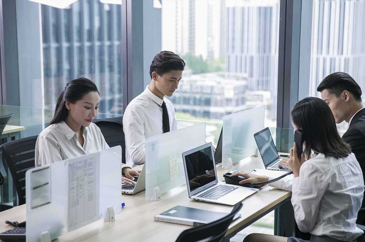 忠信博藝為您解決裝修備案所遇到的各種問題，讓您輕松愉快的開工！